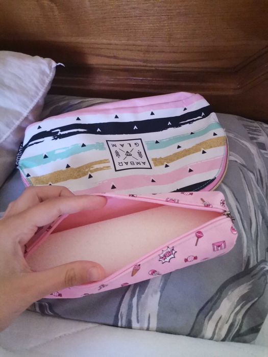 2 porta lápis nunca usados