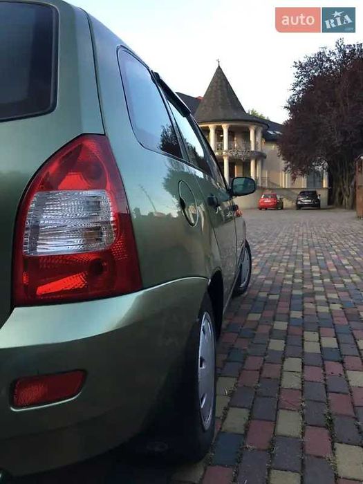 Лада Калина 1117 універсал