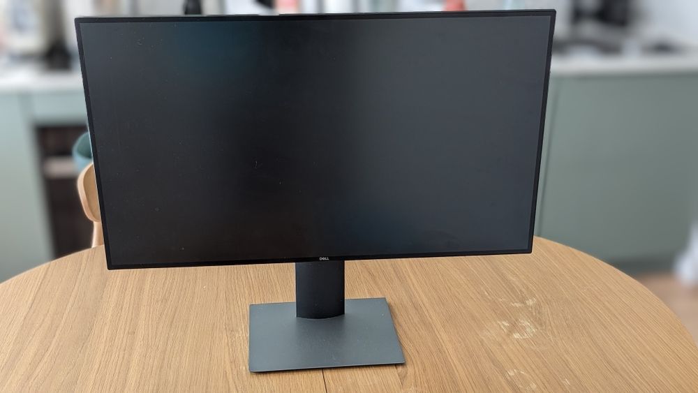Monitor Dell U2719DC