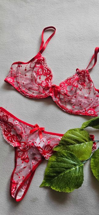 NOWY komplet bielizny koronkowej w motyle – biustonosz 80B + stringi M / czerwień i biel seksowna koronkowa bielizna sexi stringi stanik biustonosz