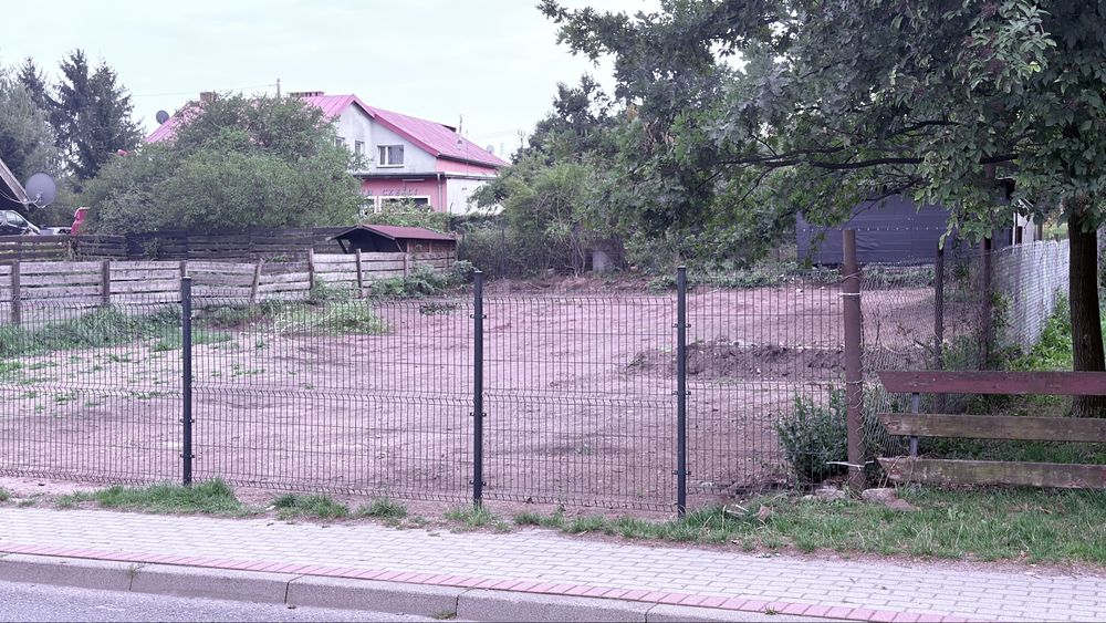 Dzialka uslugowa na wynajem
