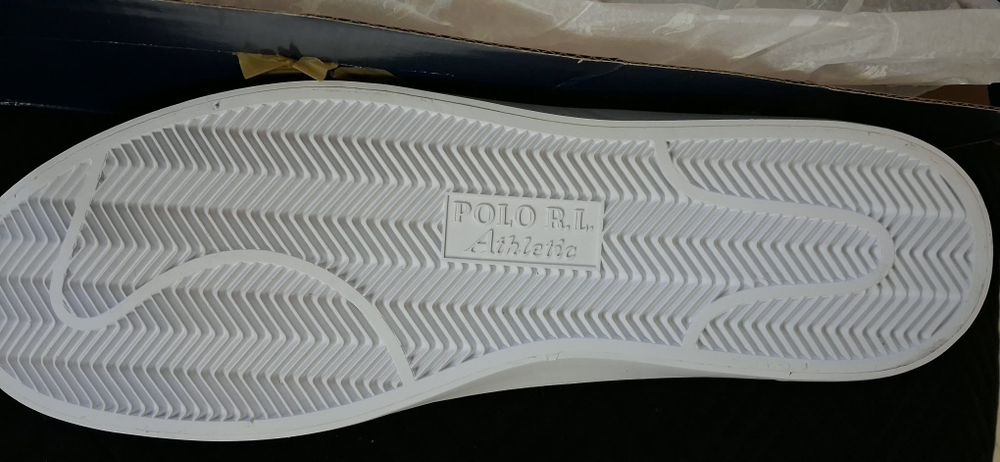 Obuwie polo nowe