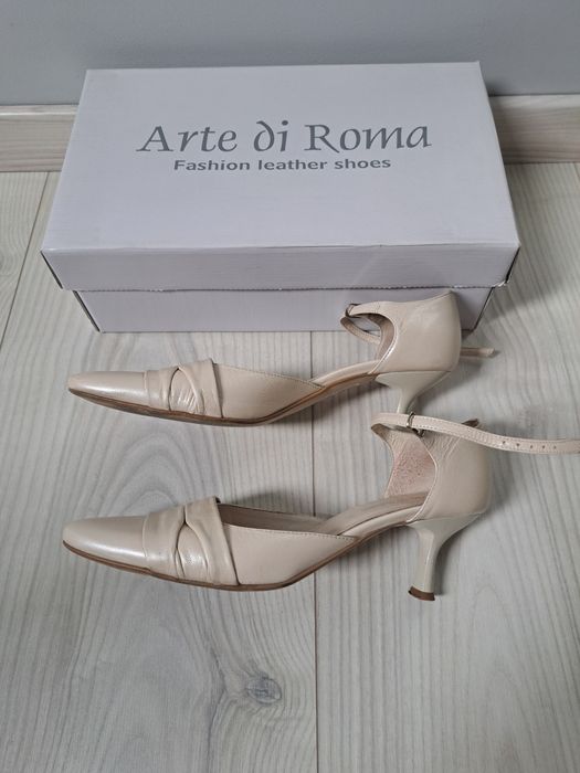 Buty (ślubne) na obcasie r. 37 Arte di Roma