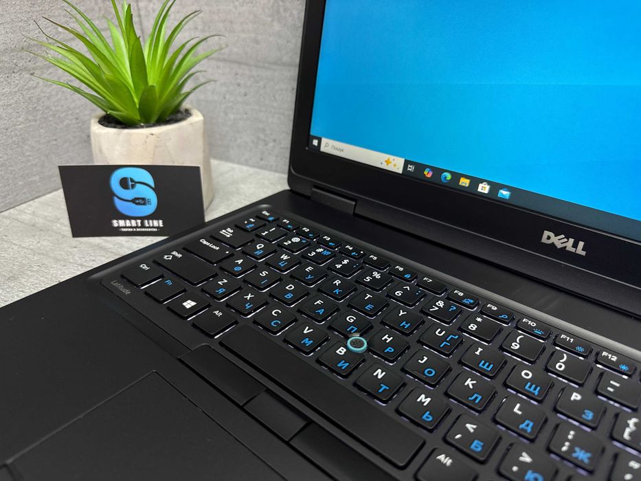 Надійний ноутбук Dell 5580/I5-6300u/8gb ddr4/256gb ssd/15.6”