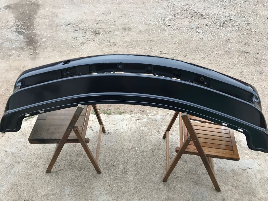 Передний бампер BMW E38
