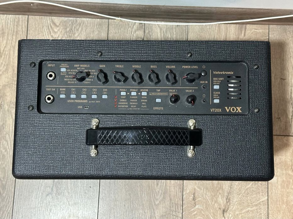 Комбопідсилювач/комбік Vox VT20X