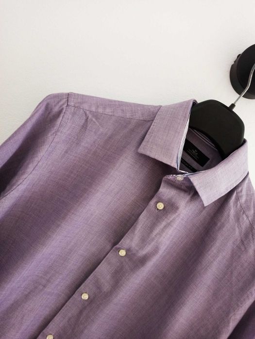 Fioletowa koszula na guziki elegancka zapinana pod szyję