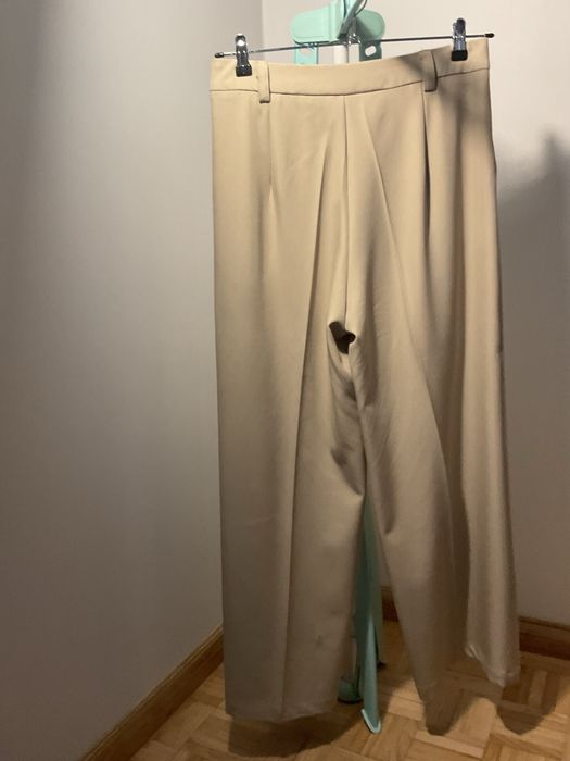 Calça formal mulher Dazy creme - usada 1 vez