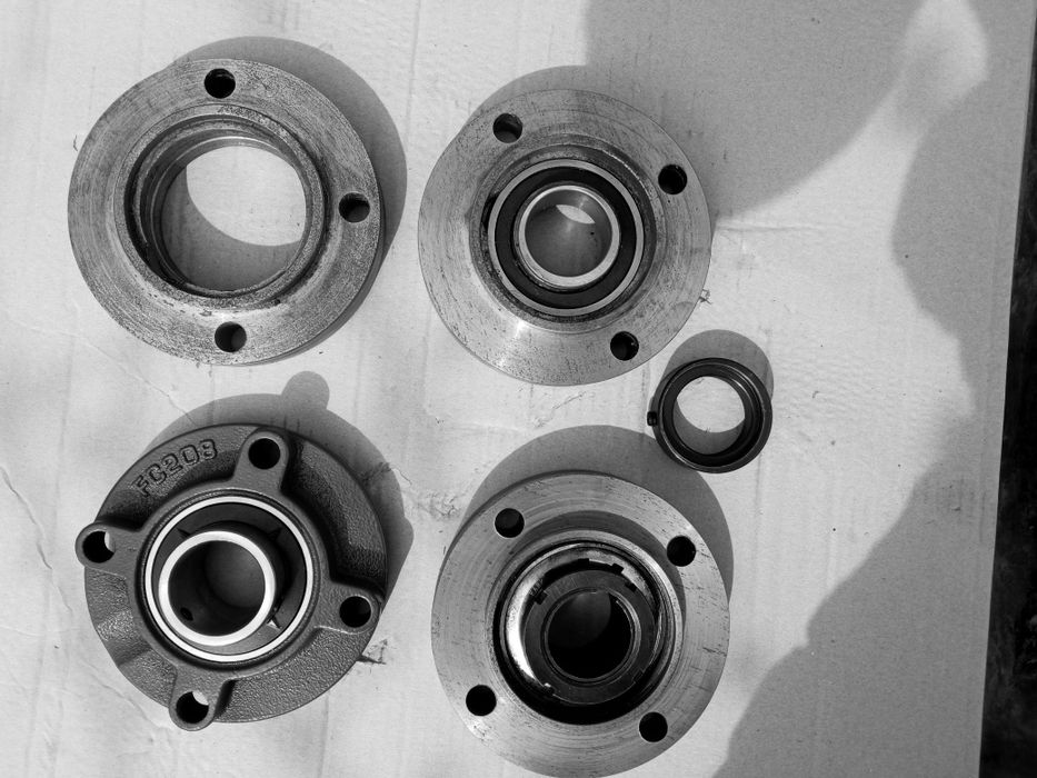 Корпус підшипник вітру 208 на комбайн сампо 580.