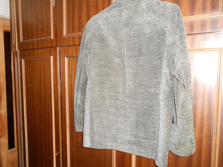 Мужской пиджак, ткань с велюровым отливом, фирма "Безондер".