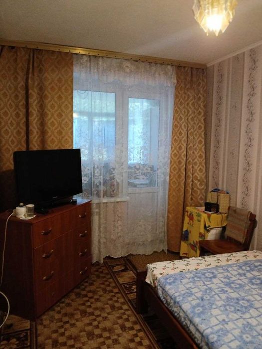 Продам 3х-кімнатну квартиру по вул. Каштанова, 13, в Обухові! - View 6