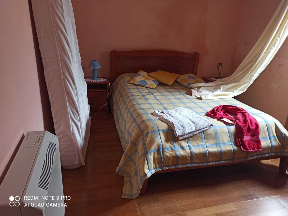 Vende se 2 moradias  Pederneira/ Nazaré