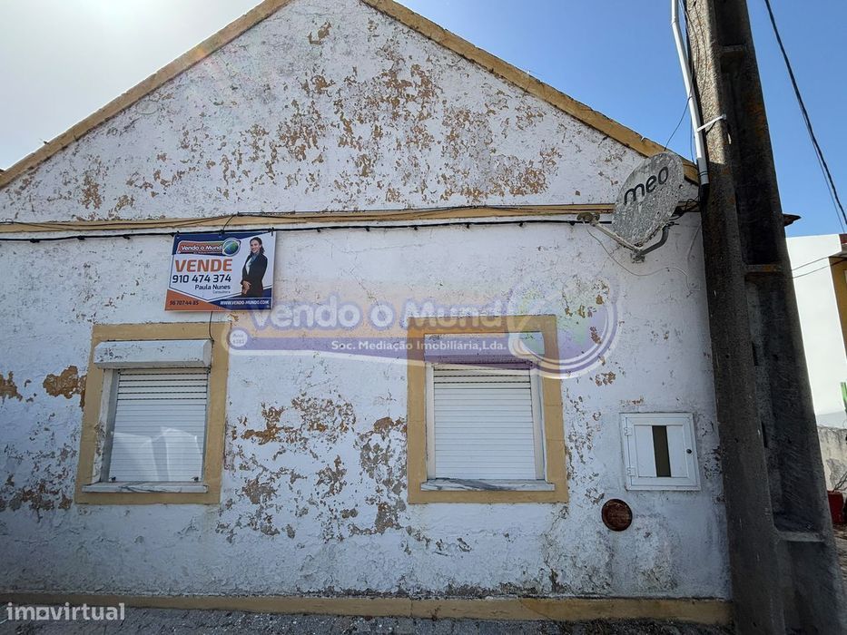 Moradia T2 em Mora (MOR097)