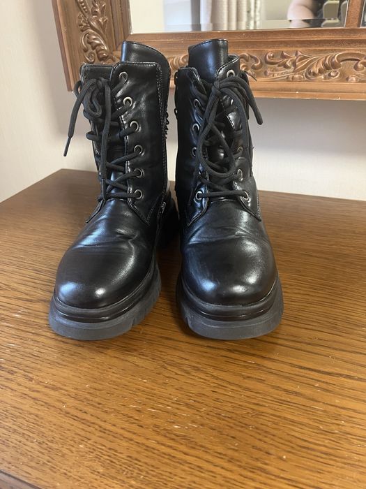 Зимові ботінки, черевики 36 розмір шкіра