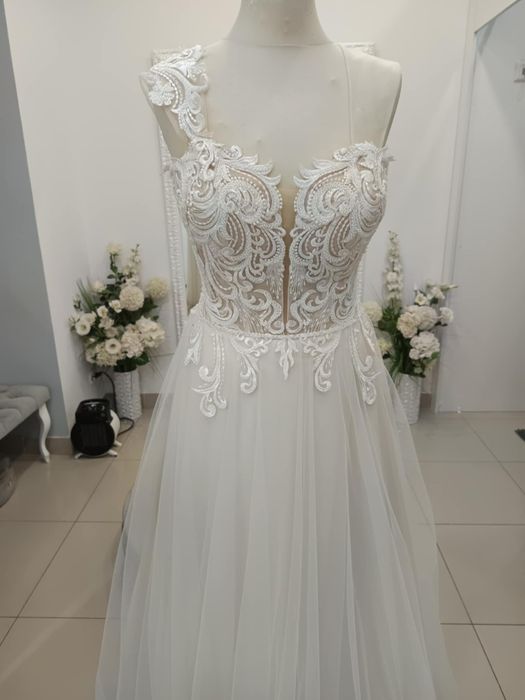 Suknia Ślubna powystawowa ksymena