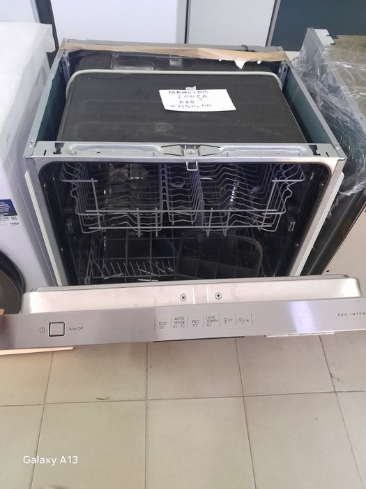 Maquina de louça  A e G