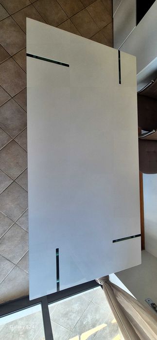 Mesa de sala de jantar