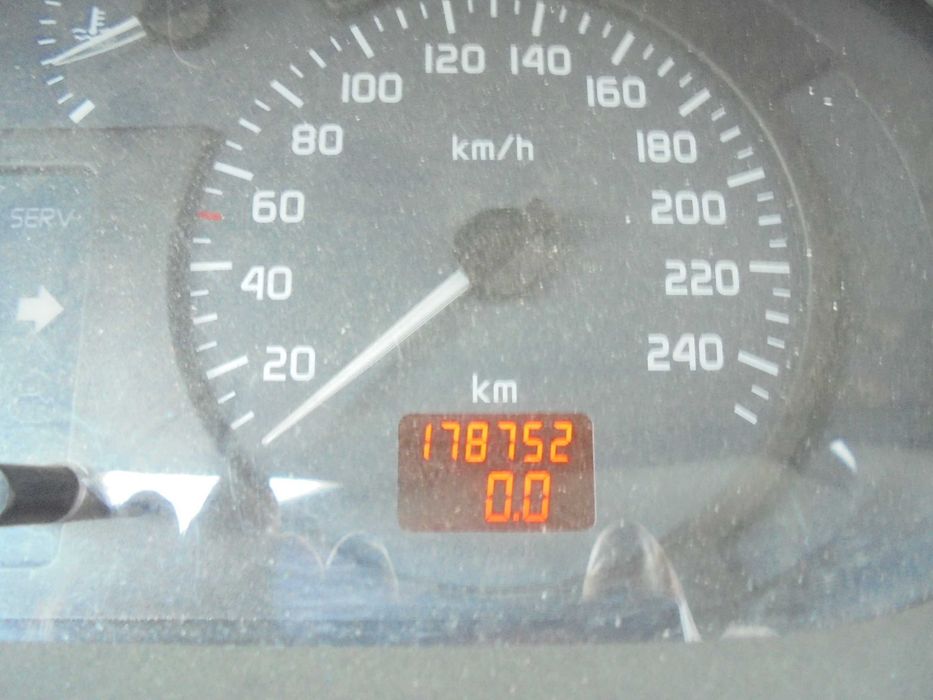 Renault Scenic 2001r.1.4 ben.95KM.178tys.Bez rdzy