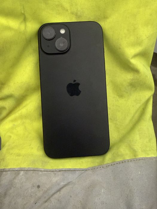 Iphone 15 6gb 128gb