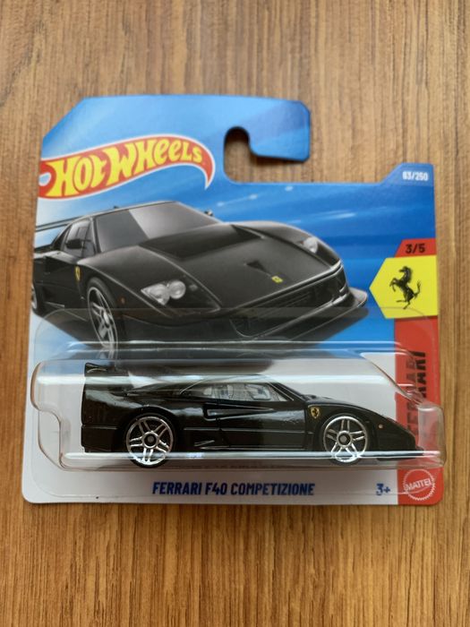 Ferrari F40 preto - Hot Wheels - Novo