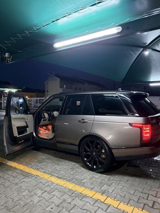 Range Rover Vogue Autobiography