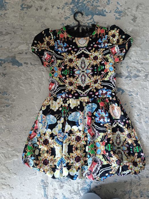 Плаття Miu Miu дуже гарне!