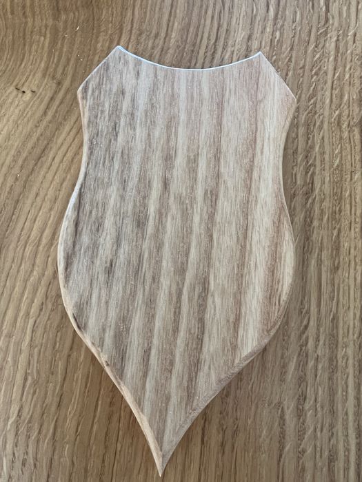 Deska pod poroże kozla