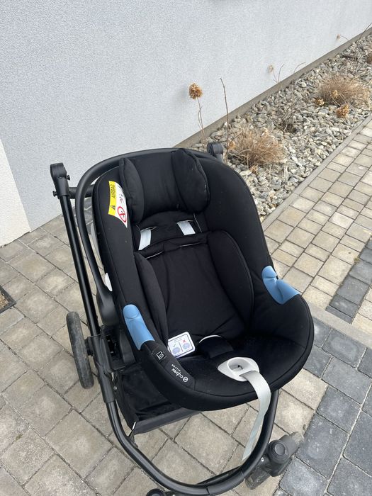 Nosidelko Cybex.