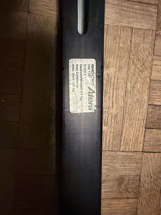 Bagażnik Atera na relingi 102 cm