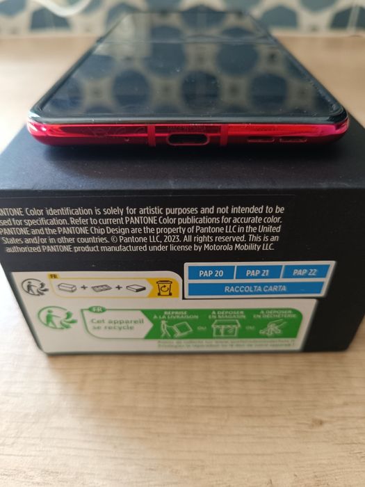 Motorola razr 40 ultra na gwarancji