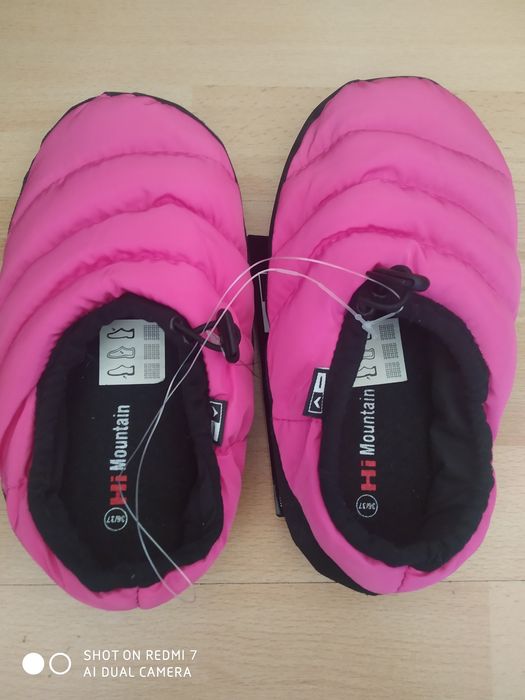 Nowe kapcie zimowe36/37 firmy HiMountain.