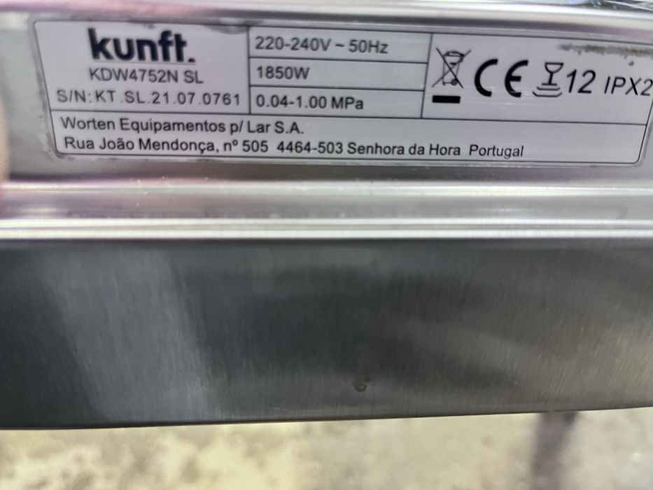 Maquina de lavar loica Kunft