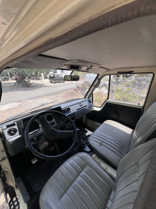 Toyota dyna 250 .