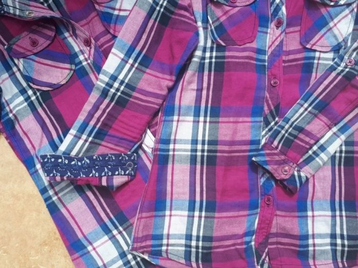 Koszule Reporter Young rozm 128 i 134 dla blizniaczek