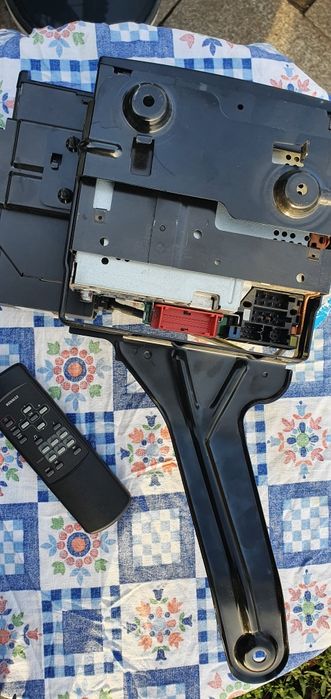 Radio z pilotem ,CD firmowe orginał.