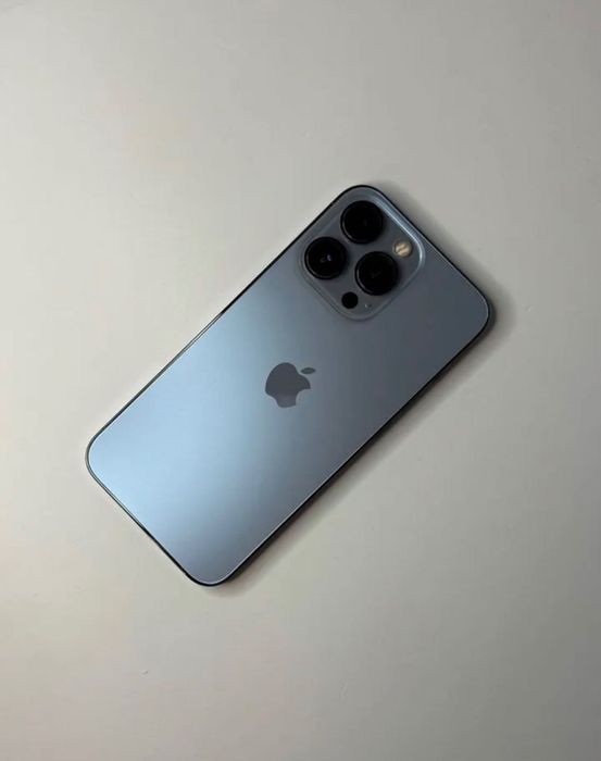 Продам iPhone 13 Pro  256