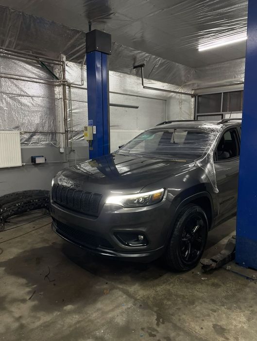 Usługi samochodowe – IZDEBNIK | DIREKTOR GROUP