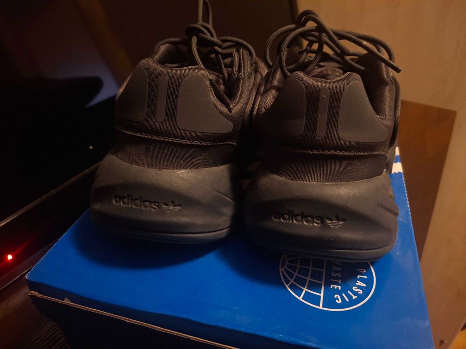 Buty sportowe adidas