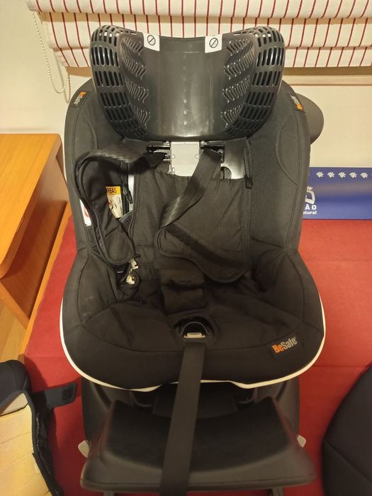 Cadeira Auto iZi da BeSafe com Isofix