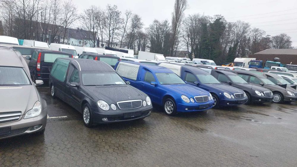 Mercedes-Benz E 280  катафалк