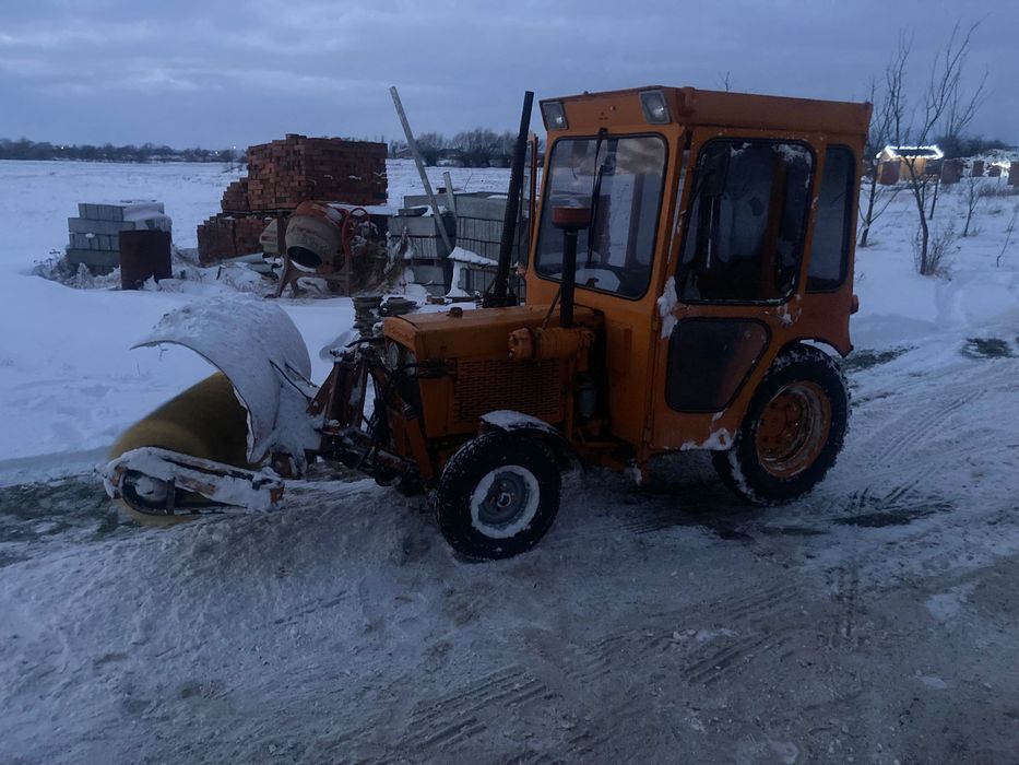 Traktor sadowniczo - ogrodniczy