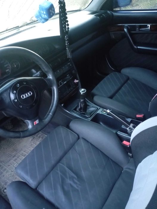 AUDI A6 C4 автомобіль