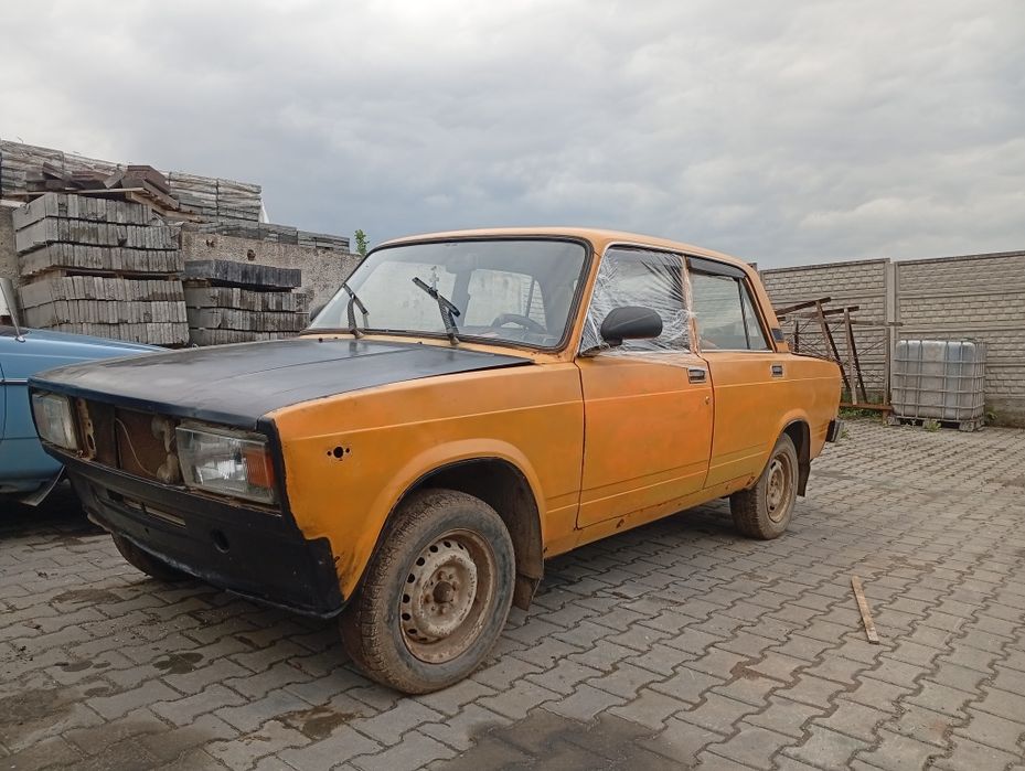 Продам ваз 2105 1983 р.