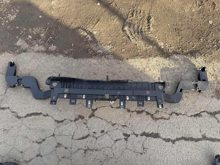 Панель радіаторів верх пластикова Ford Edge рестайлінг 2020 рік