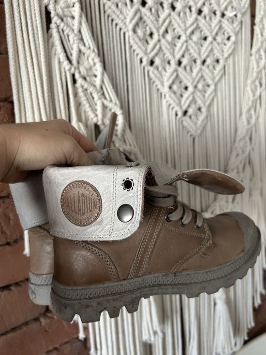 Buty firmy Palladium w rozmiarze 36