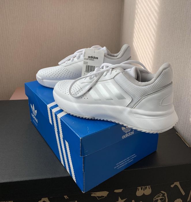 Кроссовки ADIDAS Courtsmash Tennis