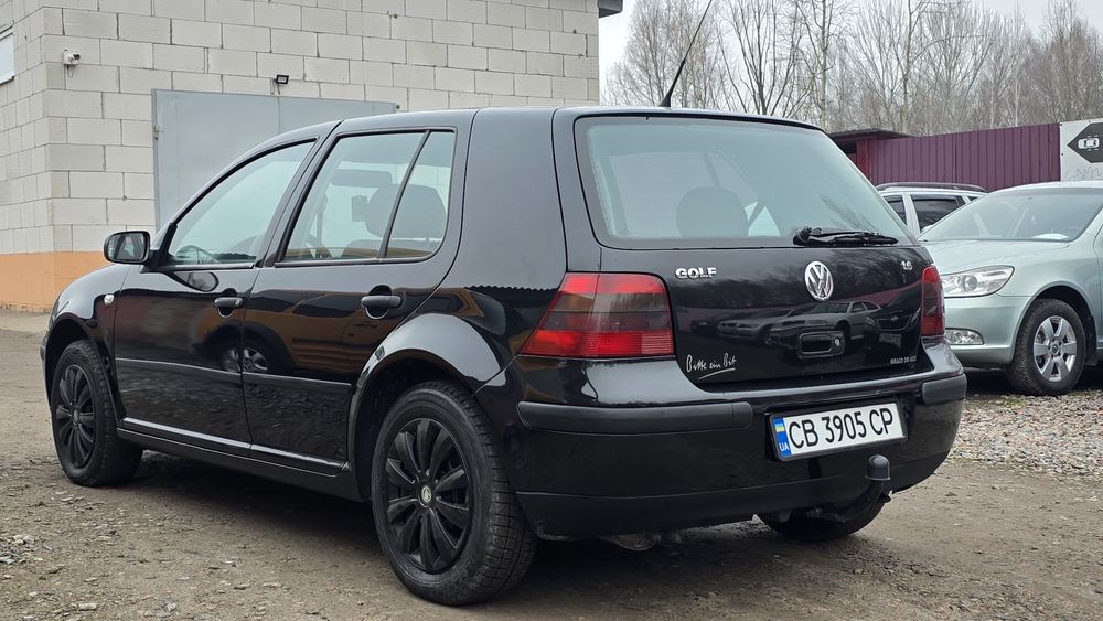 Гольф 4 смотором 1.6 бензин