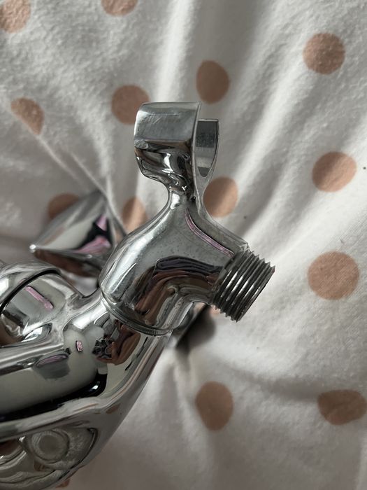 Torneira INOX quente e frio