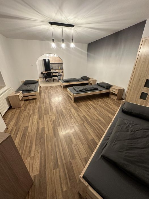 Wynajmę mieszkanie 8 osobowe