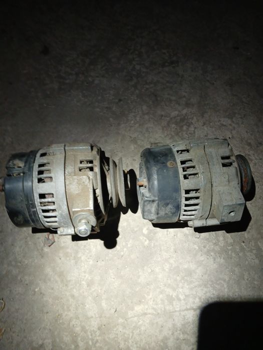 Генератори ваз 2 шт